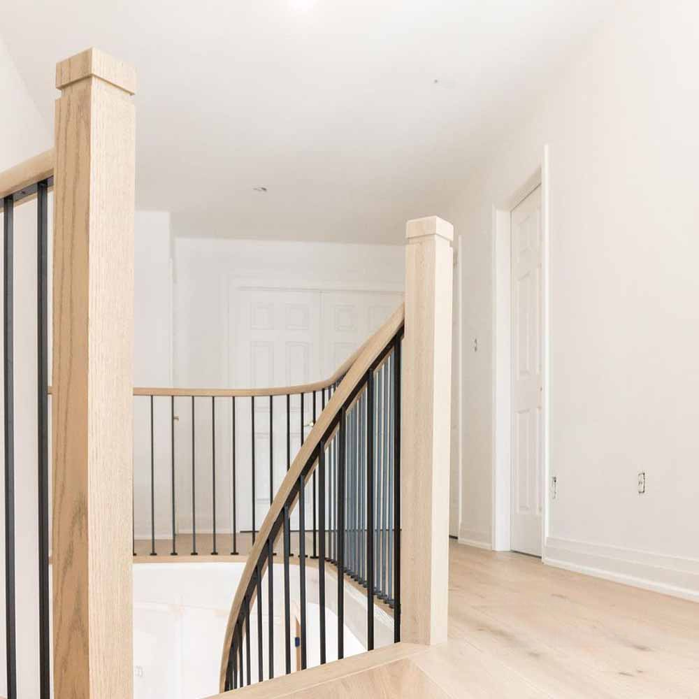 PM201 1260 Unfinished Maple Stair Post (Available in Metal Frame)
