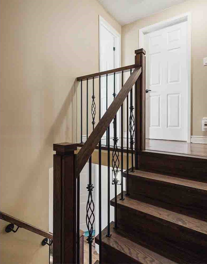 PM201 1269 Unfinished Maple Stair Post (Available in Metal Frame)
