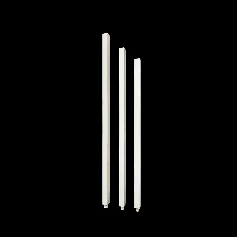 F0-33 1-1/4 Plain Unfinished Red Oak Spindles available in 36, 39, 42